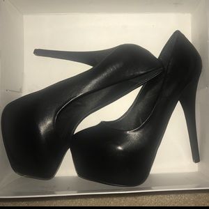 Steve Madden, desire black